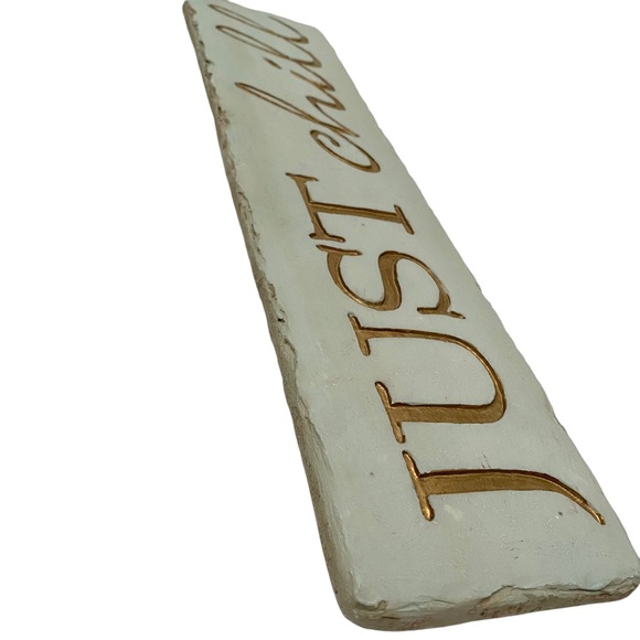 Amscan Grassland Road Resin Sign Just Chill Decorative Wall Accents NWT - Picture 5 of 8